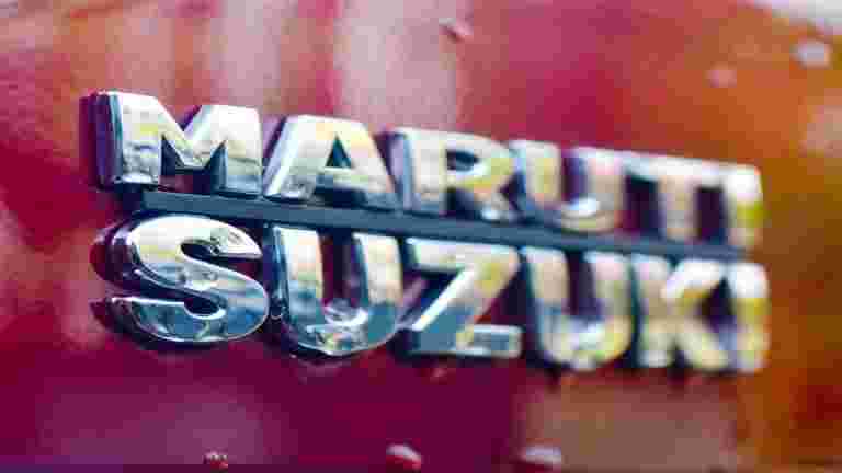 Maruti Suzuki预先拥有汽车单位真实价值十字架40万卢比单位销售