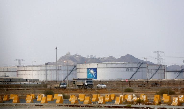 沙特阿拉伯能源部长表示，50％的原油减免恢复