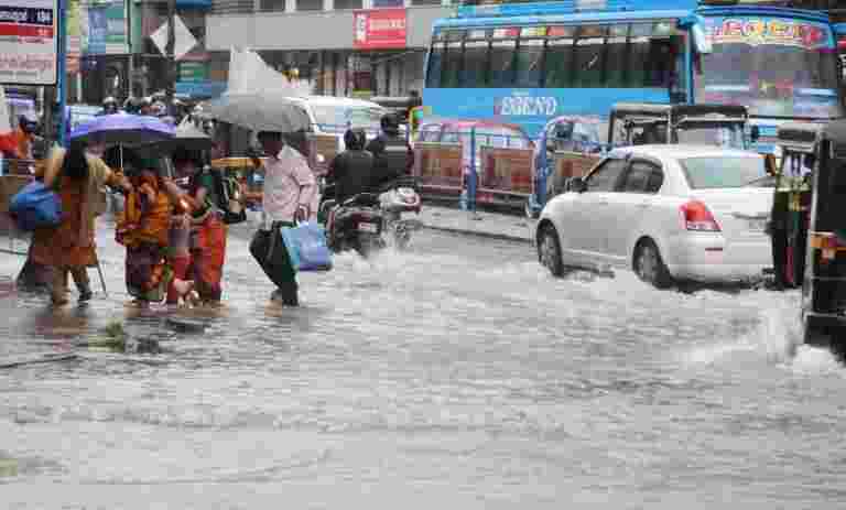 喀拉拉邦洪水：航空公司运营更多航班到Thiruvananthapuram