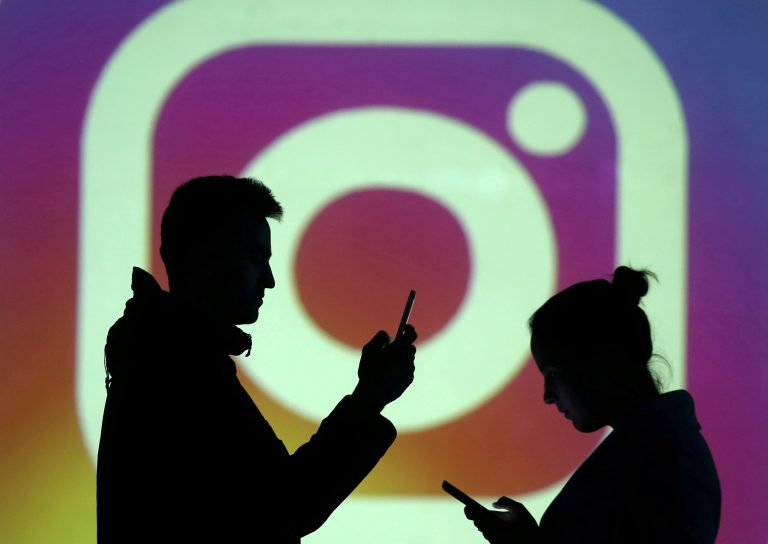 Instagram停止成年人的消息传递青少年不遵循他们的青少年