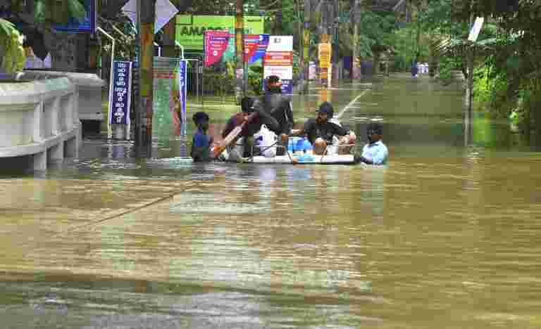 喀拉拉邦洪水：卫生秘书表示，基金紧缩将遭到严重的状态。