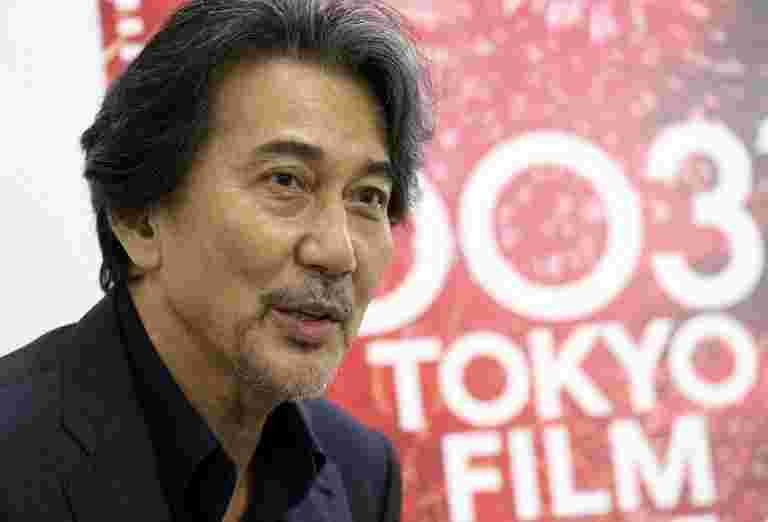 日本演员Koji Yakusho说他是一个孤独的工艺