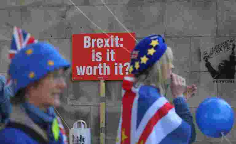 受到危机，英国寻找Brexit紧急“计划B”