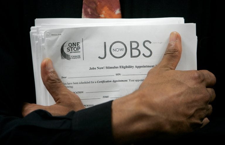 PEW报告说，印第安人看到的失业率最大的挑战