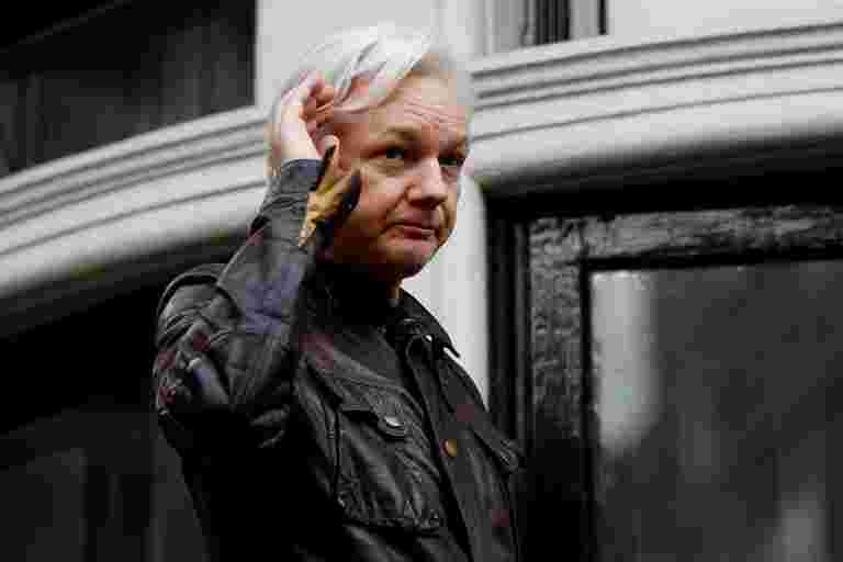 Wikileaks创始人的朱利安Assange可能会被驱逐出厄瓜多尔