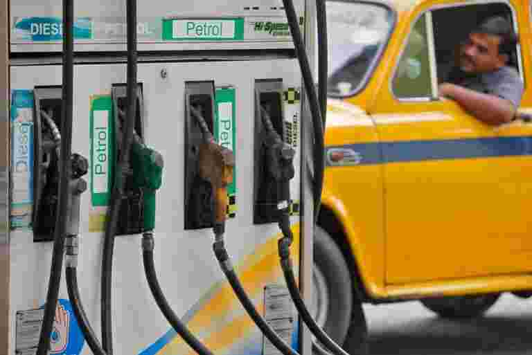 4州在汽油，柴油税;中心要求共同努力降低公共燃料负担