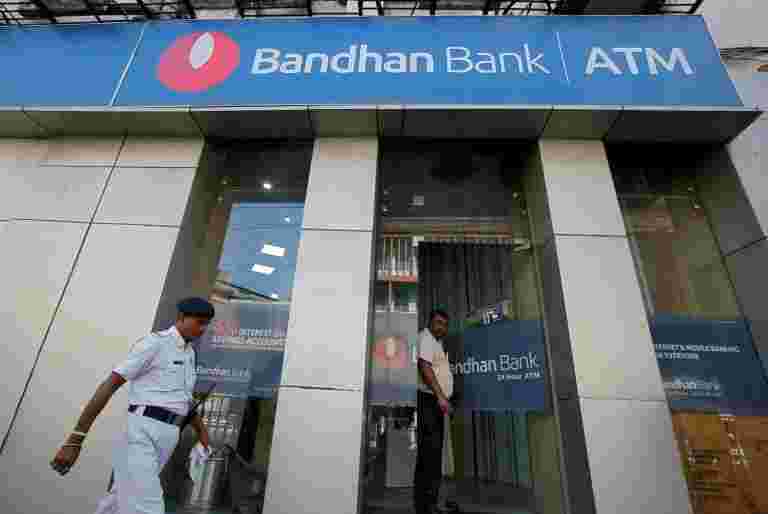 为什么投资者在Gruh Finance的合并与Bandhan银行
