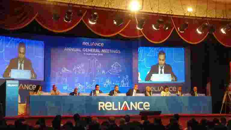 Reliance Jio宣布最高投标人的Relciance，UVARCL为RCOM，Relecom